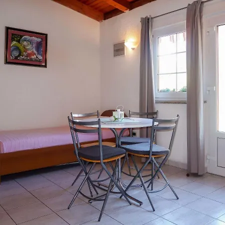 Elena - Mlk351 By Interhome * Rasopasno